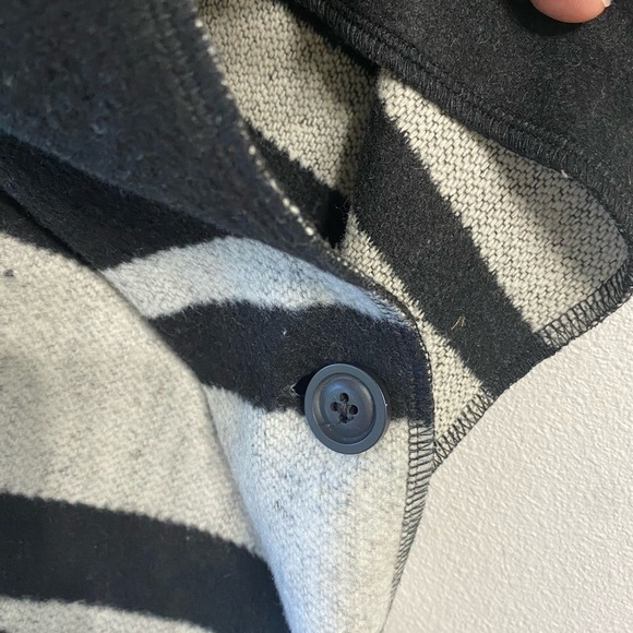 Gap black/grey Ruana/Poncho, one size - Picture 4 of 4